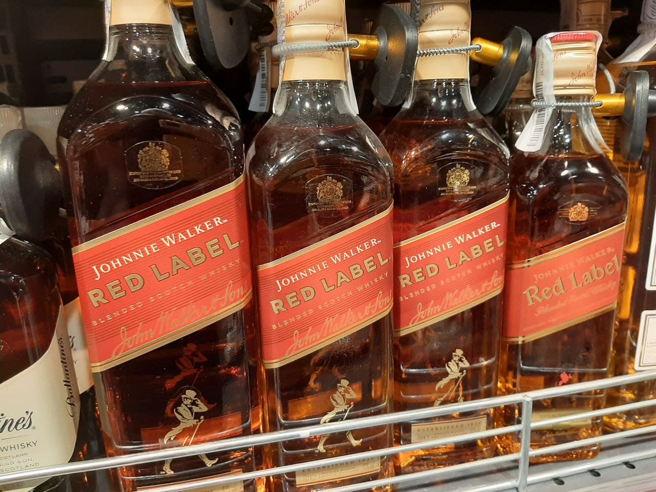 Якісний віскі Red Label для цінителів